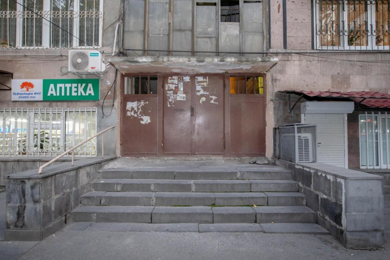 Stay Inn Apartments Near Northern Avenue Ереван Экстерьер фото