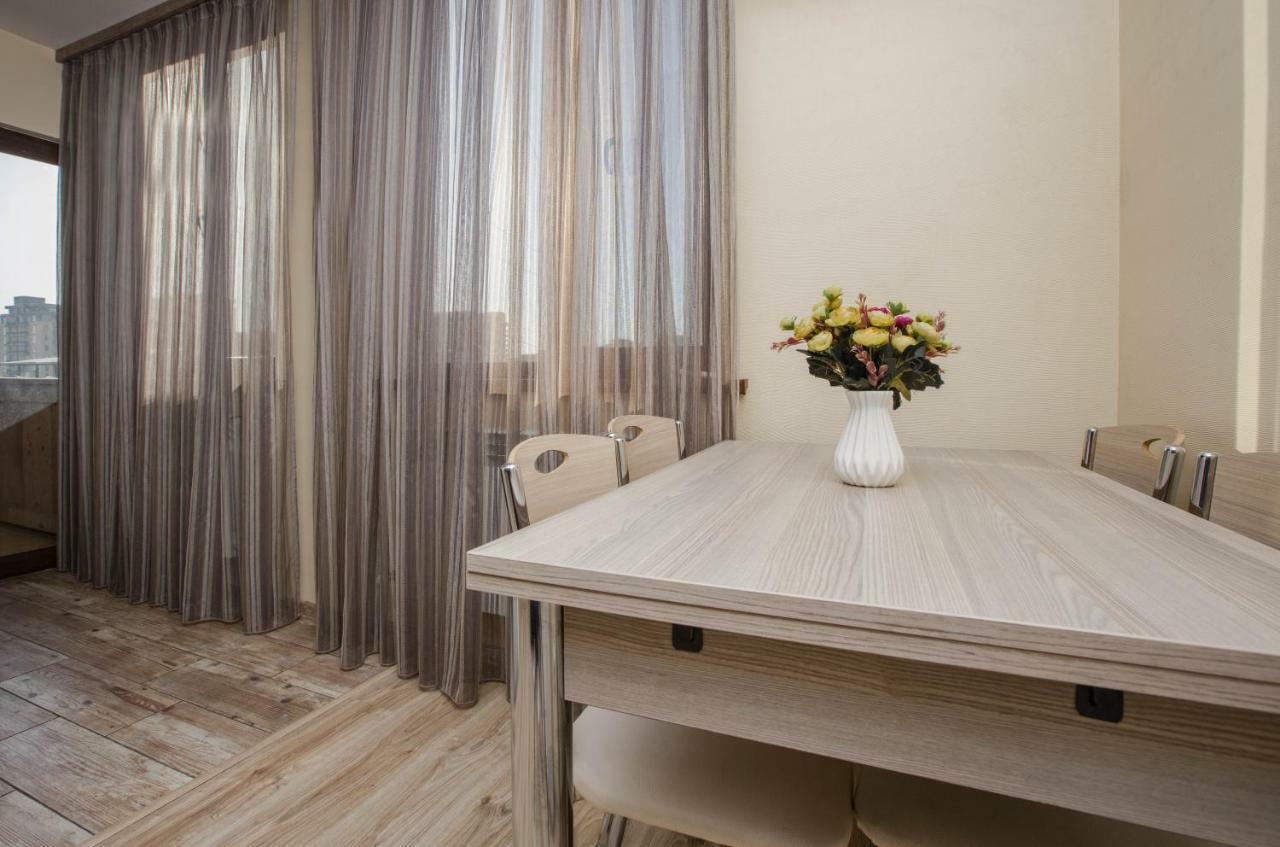 Stay Inn Apartments Near Northern Avenue Ереван Экстерьер фото